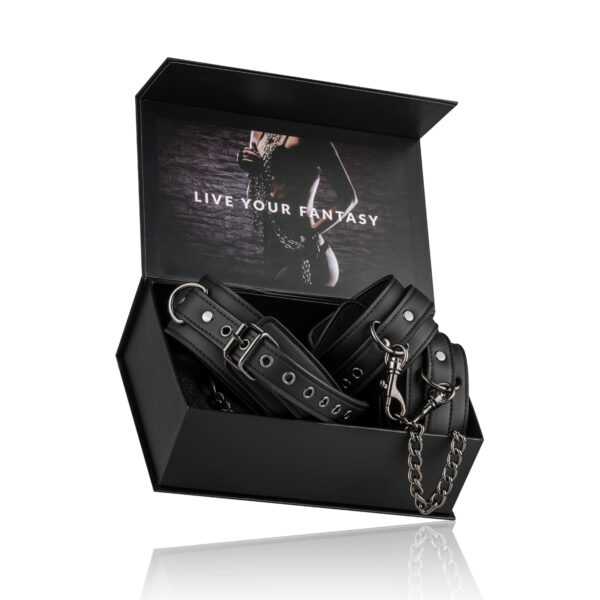 EasyToys Collar & Ankle Restraint Set EasyToys Collar & Ankle Restraint Set